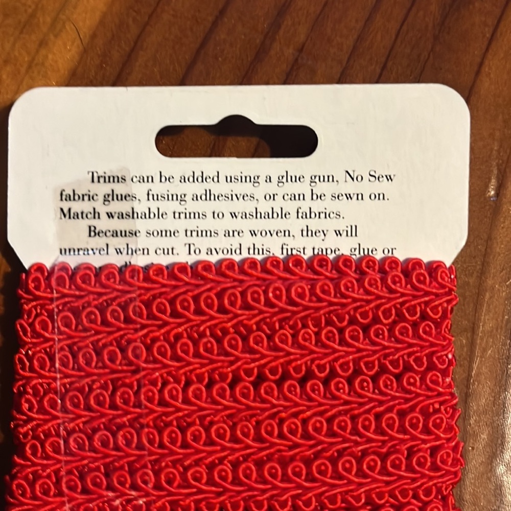 Red Trim - Picture 2 of 2